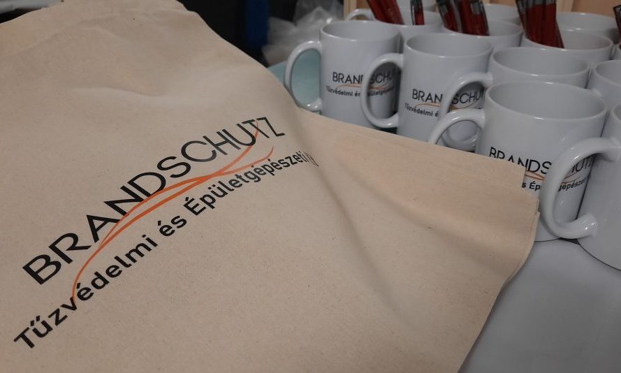 Táska és egyéb textil logózás